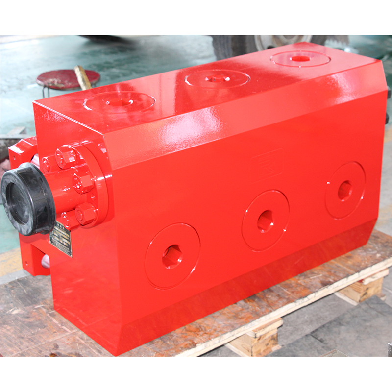 SPM TWS2250 TRIPLEX PUMP
